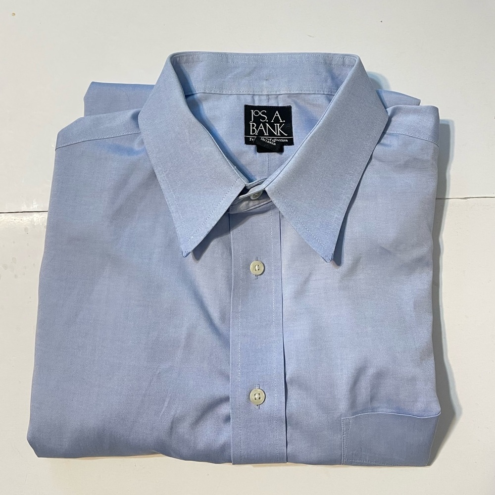 Jos A. Bank Traveler's Collection French Cuff Slim
Fit Shirt Size 16 1/2 - 33
